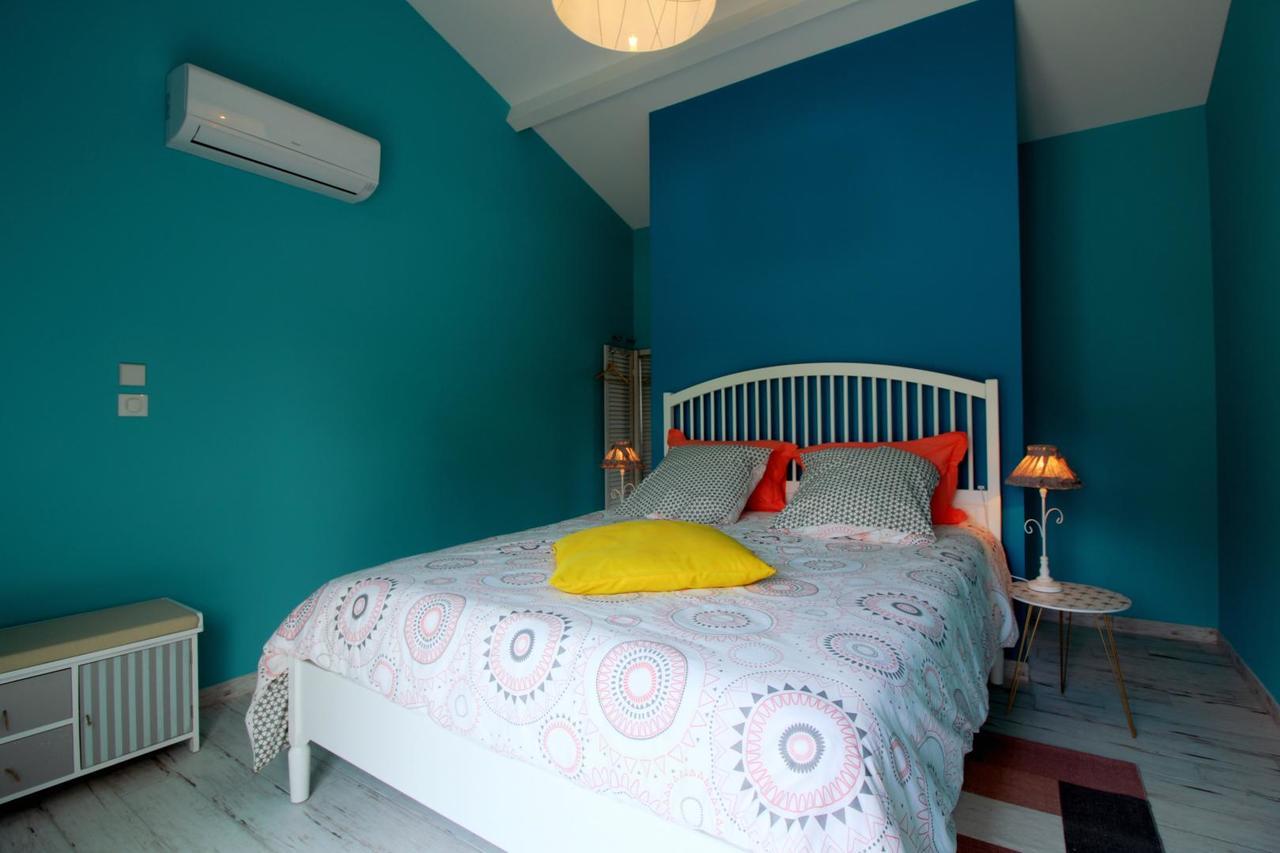Bed and Breakfast La Mancine Laulan Jau-Dignac-et-Loirac Exteriér fotografie